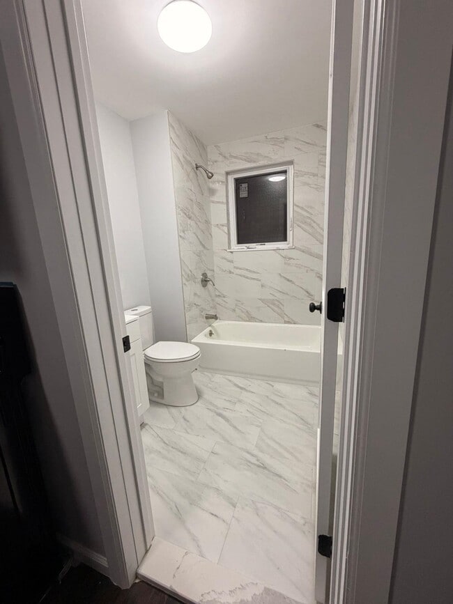 Photo - 906 Summit Ave Unit 3L