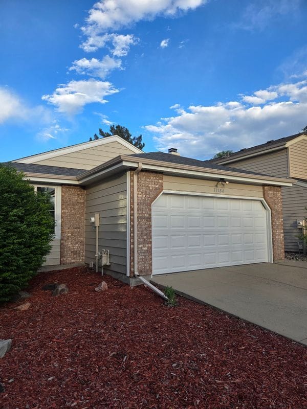 Building Photo - 11284 Forest Dr