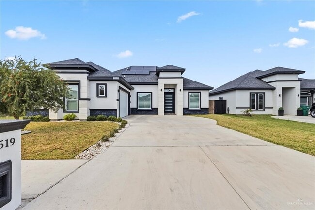 Building Photo - 22 N Chula Vista St