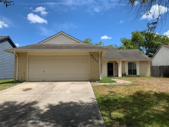 Building Photo - 6823 Blue Ridge Dr