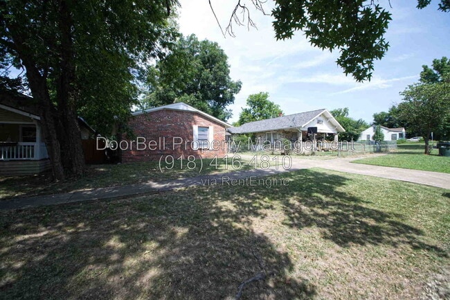 Photo - 206 S Walnut St