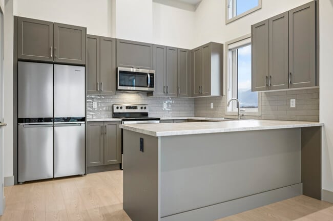 Photo - 45547-45547 Knight Rd