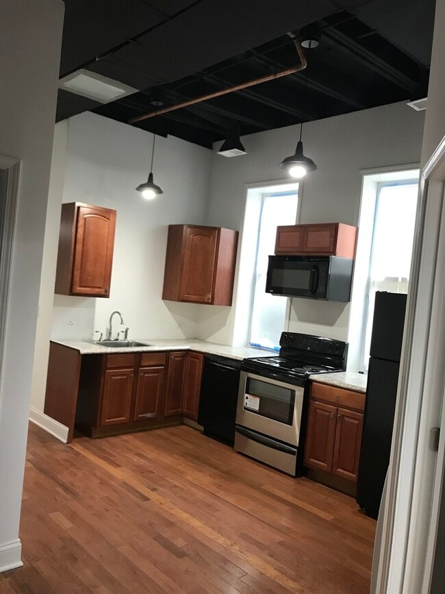 Photo - 3436 S Western Ave Unit 1R