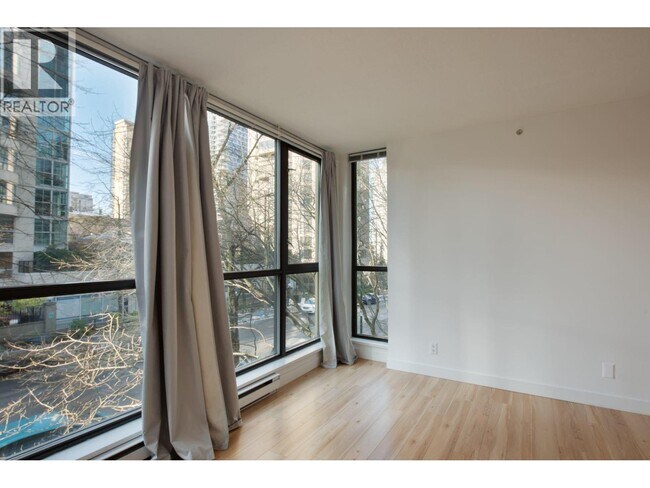 Photo - 1331 Alberni St Unit 309