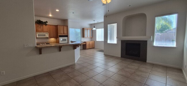 Photo - 1085 Crystal Springs Dr