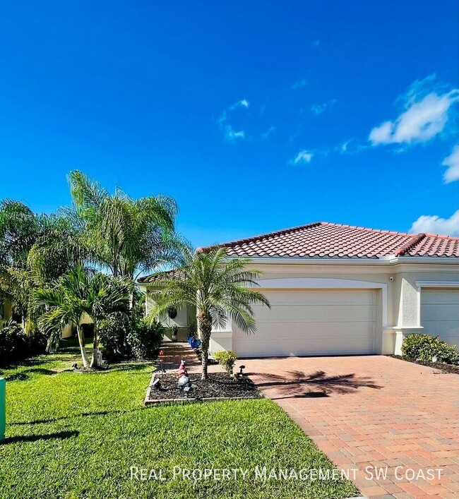 Photo - 2555 Vine Ave