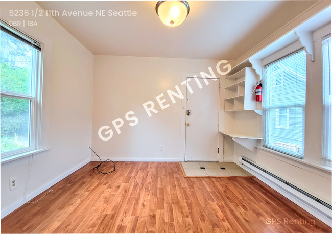 Photo - 5236 1/2 11th Avenue NE-