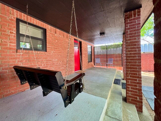 Photo - 3209 Lubbock Ave