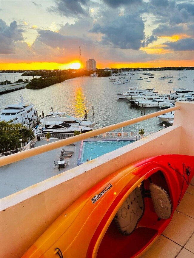 Photo - 7904 West Dr Unit 508