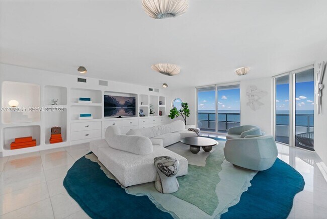 Photo - 5801 Collins Ave Unidad 1200