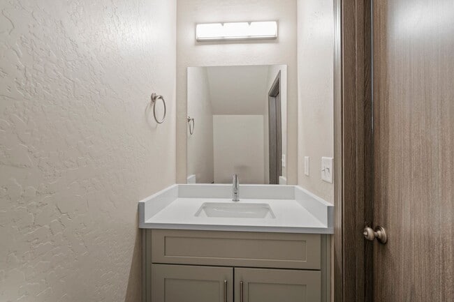 Photo - NEW Valley Townhome for rent