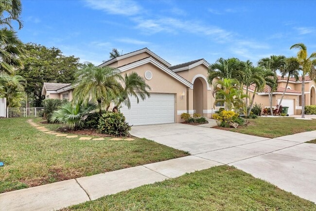 Photo - 20231 NW 10th St