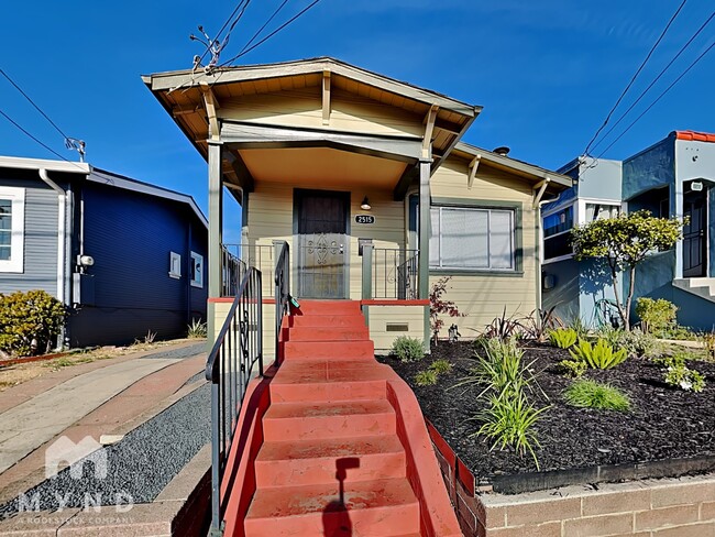 Building Photo - 2515 64th Ave