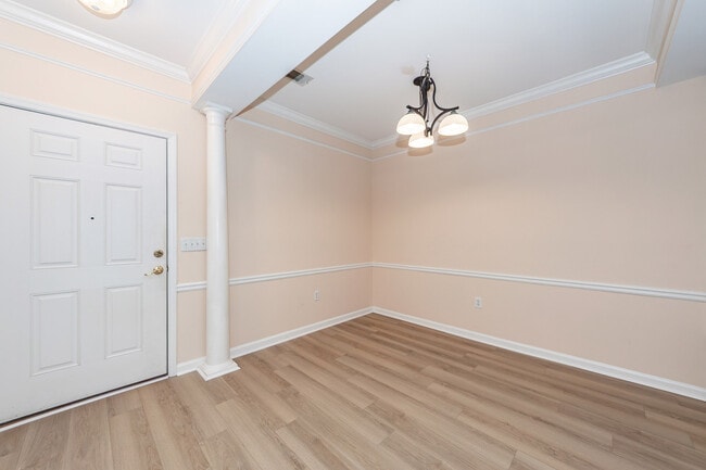 Photo - 1516 Telfair Way