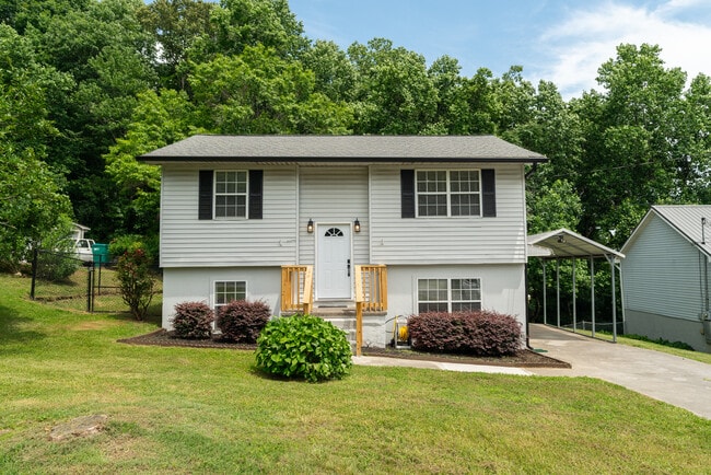 Building Photo - 3312 Kendallmac Ln