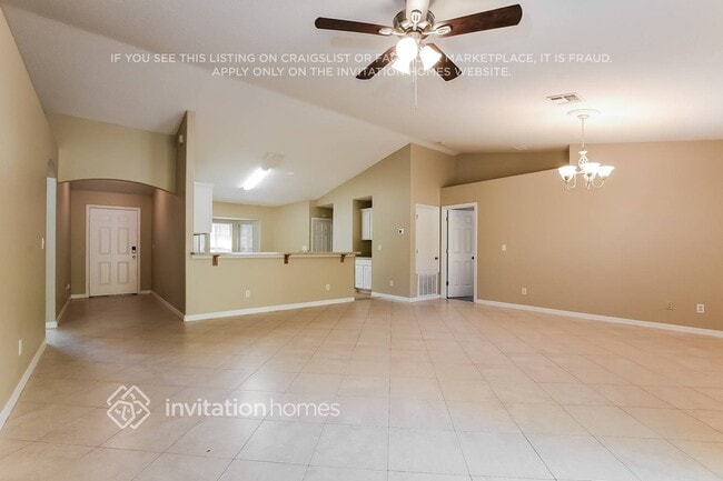 Photo - 11609 Lake Dr