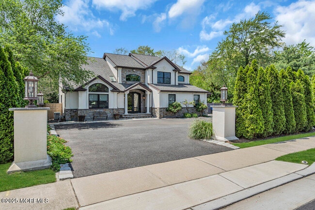 Building Photo - 620 Brookside Dr Rental