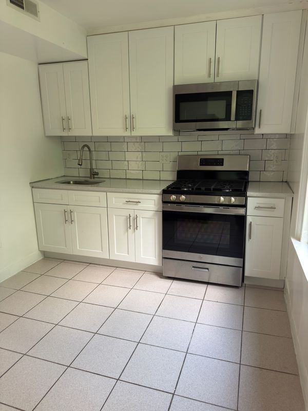 Photo - 72 Cedar St Unit 2