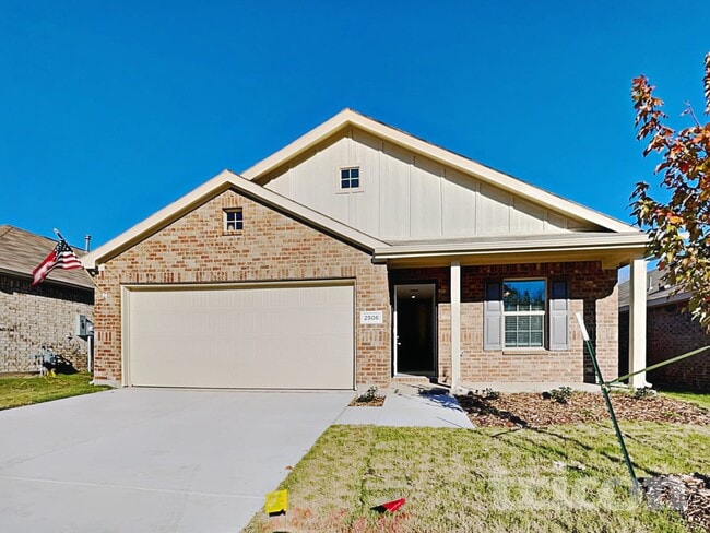 Photo - 2506 Perennial St