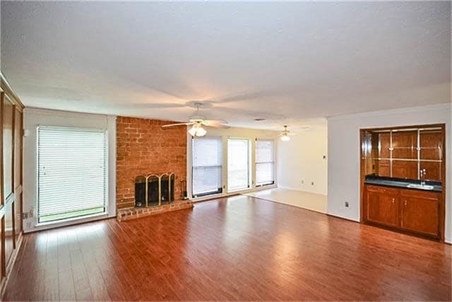 Photo - 2814 Field Line Dr