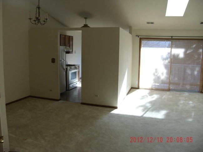 Photo - 1665 Commodore Ct Unit 8