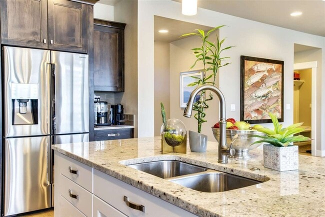 Photo - Beautiful 3 bed, 2 bath home in SpurWing G...
