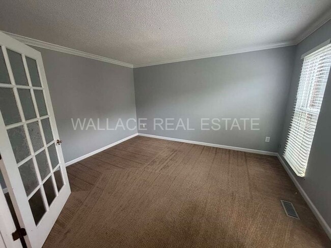 Photo - AWESOME 3 BEDROOM HOUSE IN W. KNOXVILLE IN BENNINGTON!!!