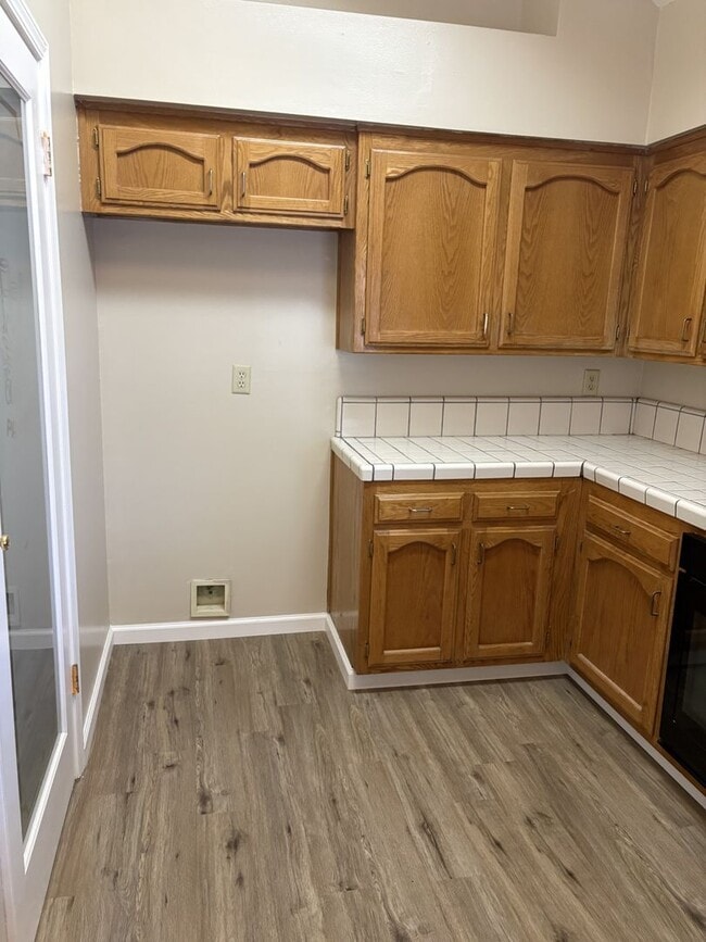 Photo - 13004 Hillary Way