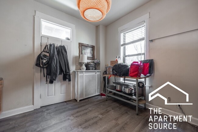 Photo - 3109 W Augusta Blvd Unit 1R