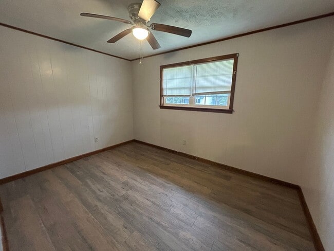 Photo - 610 Cottonwood Dr