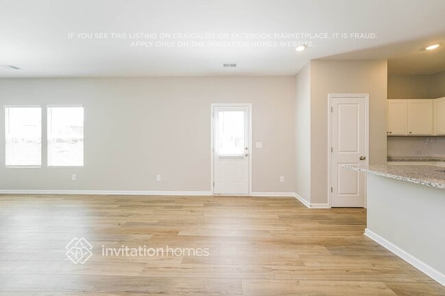 Photo - 2105 Boxwood Cir