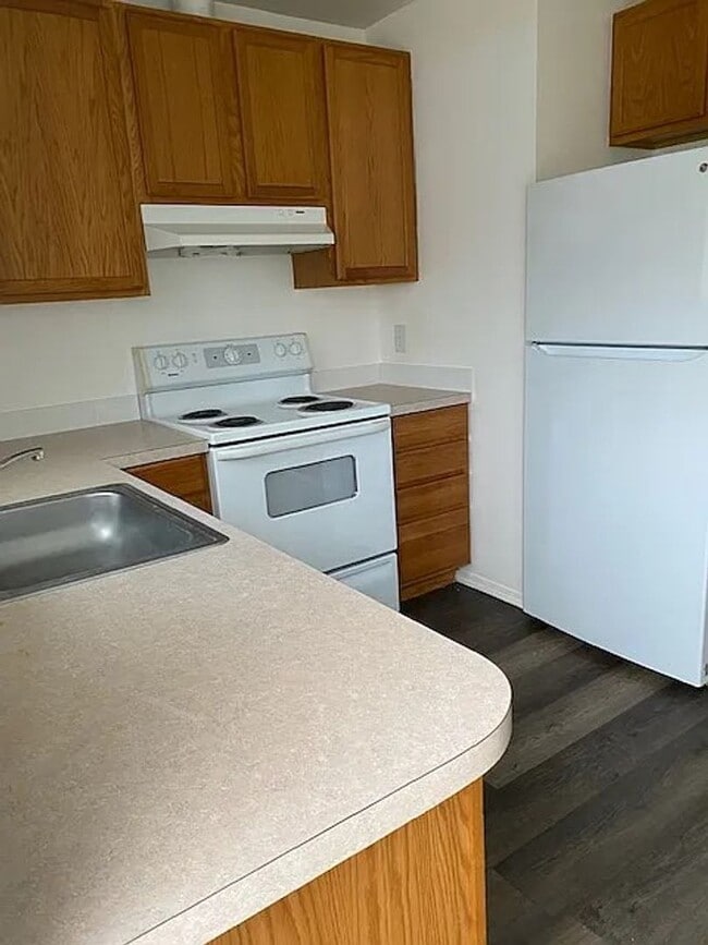 Photo - 839 S Division St Unidad 1