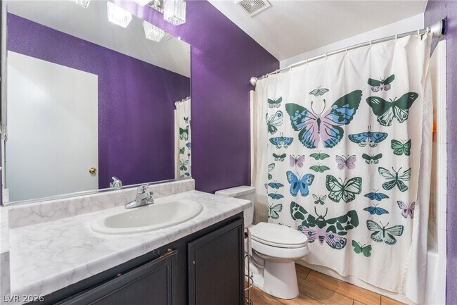 4217 Walnut Glen Dr