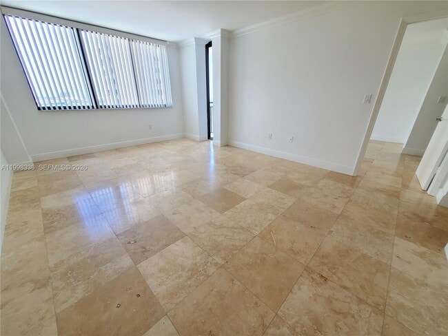 Photo - 540 Brickell Key Dr Unit 1020