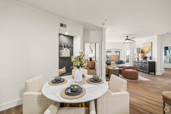 2BR, 2BA - 1,137SF - Dining Room