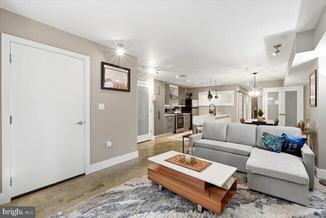 Photo - 3222 13th St NW