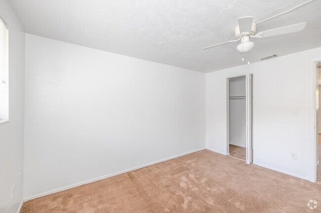 2BR, 1BA - 800SF Standard Bedroom 2 - Madison on 20th Apartments