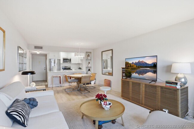 Photo - 1516 S Lakeside Dr Unit 103