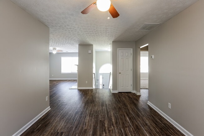 Photo - 6937 Fairway Trail