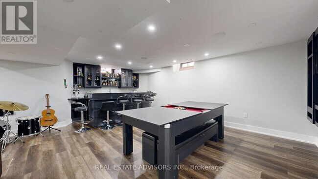 Photo - 129 Squire Ellis Dr