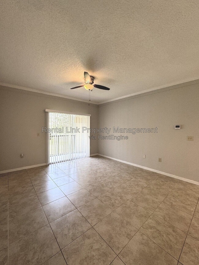 Photo - 11530 Villa Grand Unit Apartment 1121