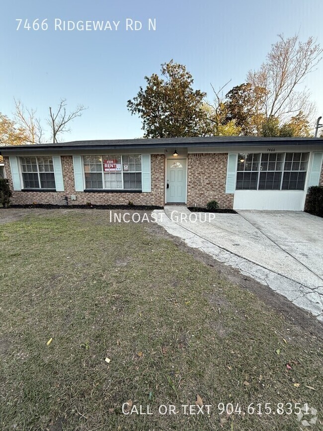 Building Photo - Beautifully Renovated 4-Bedroom Home for R...