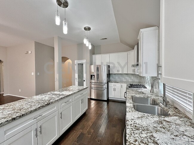 Photo - Spectacular 3/2/2 Home in Lowes Farm Addition For Rent!