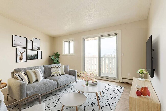 Building Photo - Genevieve