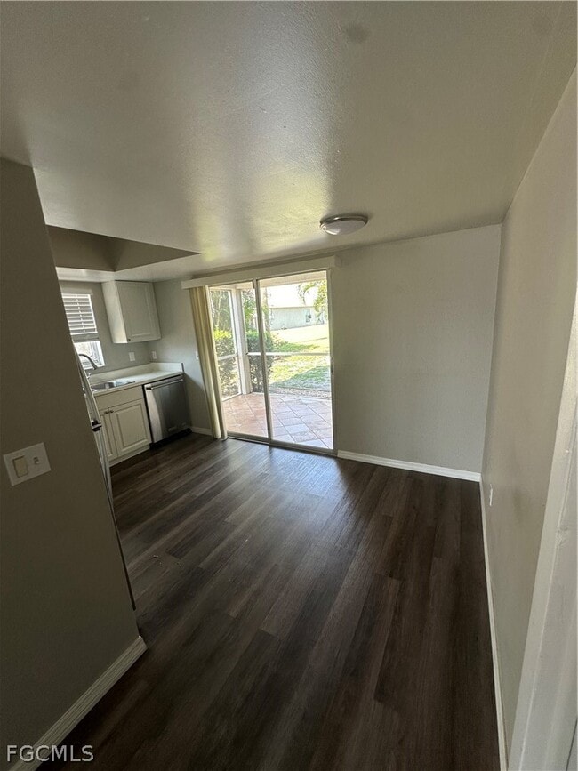 Photo - 3705 Country Club Blvd Unit 1