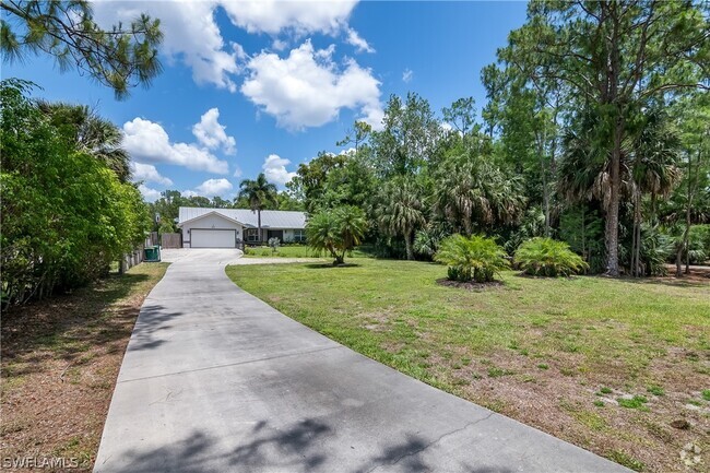 Building Photo - 4975 Hickory Wood Dr Rental