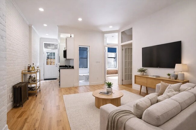 Photo - 260 Elizabeth St Unit 1A