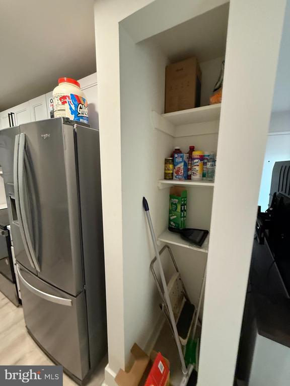 Building Photo - 1805 N Howard St Unit 509