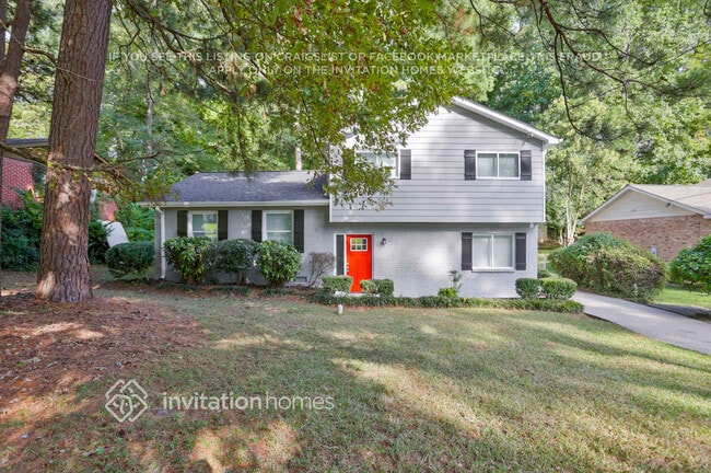 Photo - 2132 Rosewood Rd
