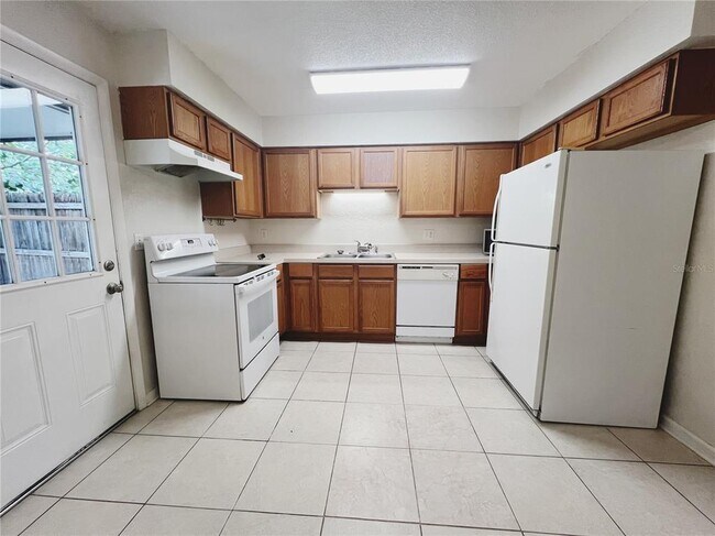 Photo - 110 Willow Ave